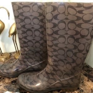 ☔️ Coach Rain boots ☔️